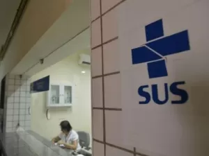 Sistema de saúde do Reino Unido quer replicar serviço oferecido pelo SUS