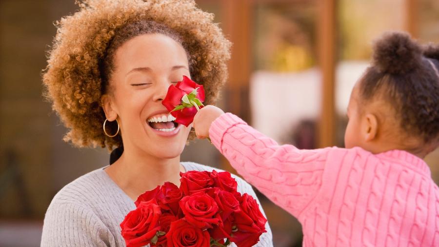 Dia das Mães é celebrado neste domingo Dia das Mães é celebrado neste domingo