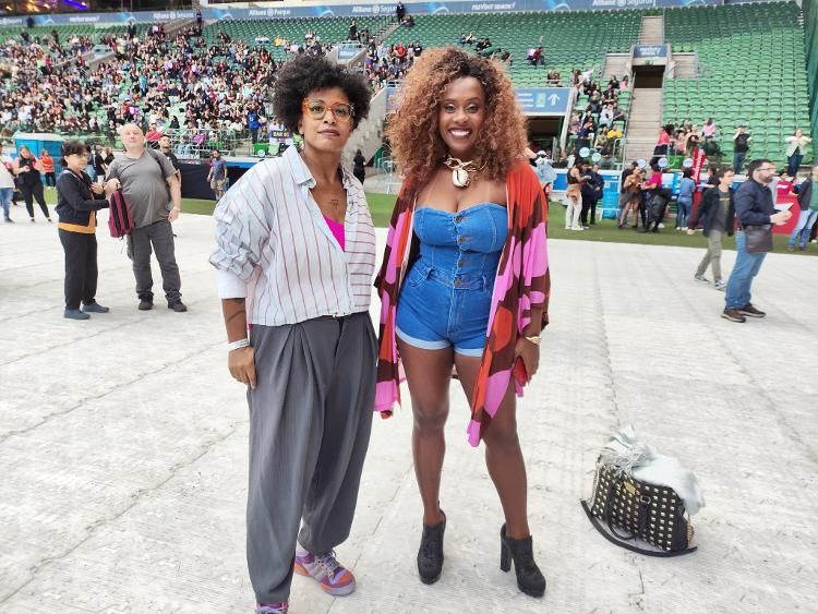 Thalma de Freitas e Carolina Amanda se montaram para ver Lenny Kravitz em São Paulo Thalma de Freitas e Carolina Amanda se montaram para ver Lenny Kravitz em São Paulo