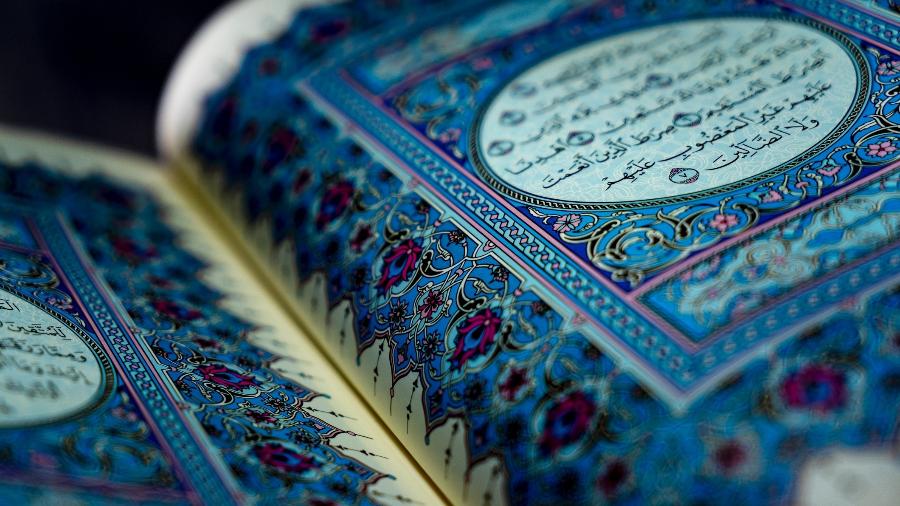 O Alcorão é o livro sagrado do Islã O Alcorão é o livro sagrado do Islã