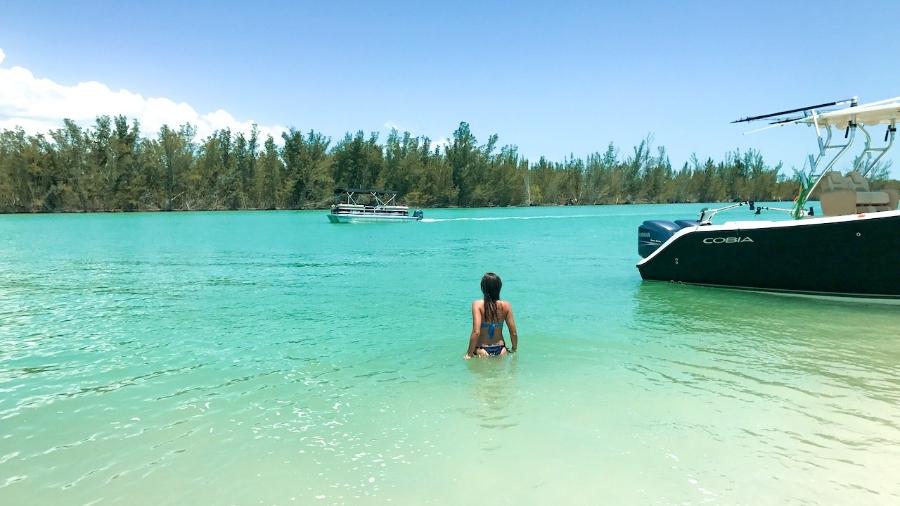 O bom de fazer uma road trip foi poder parar em paisagens como essa, na Keewaydin Island, onde dei um mergulho O bom de fazer uma road trip foi poder parar em paisagens como essa, na Keewaydin Island, onde dei um mergulho