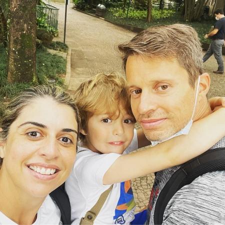 Alexandre descobriu um câncer no intestino e congelou material genético antes da quimioterapia para preservar sua fertilidade Alexandre descobriu um câncer no intestino e congelou material genético antes da quimioterapia para preservar sua fertilidade