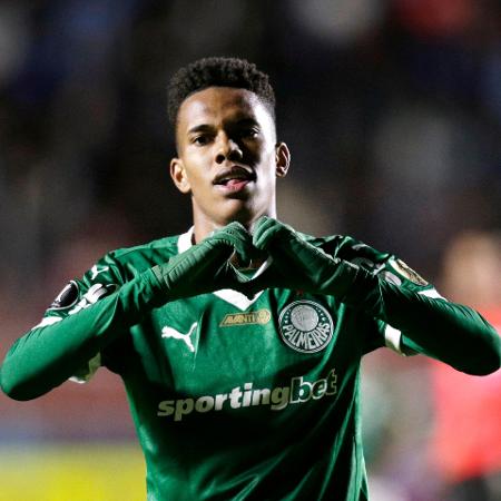 Estêvão deixará o Palmeiras ao final do Super Mundial de Clubes da Fifa Estêvão deixará o Palmeiras ao final do Super Mundial de Clubes da Fifa