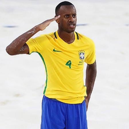 Catarino busca trimundial pela seleção brasileira de beach soccer Catarino busca trimundial pela seleção brasileira de beach soccer