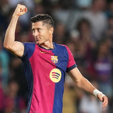 Lewandowski, do Barcelona, comemora gol contra o Bilbao pelo Campeonato Espanhol Lewandowski, do Barcelona, comemora gol contra o Bilbao pelo Campeonato Espanhol